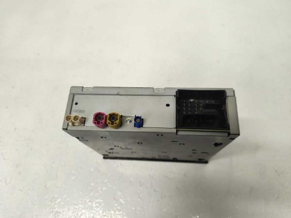 RADIO/NAVI VW/SKODA 5G0035846A - Vue 3